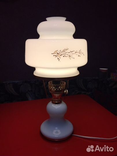 Лампа настольная. Бра. Плафоны