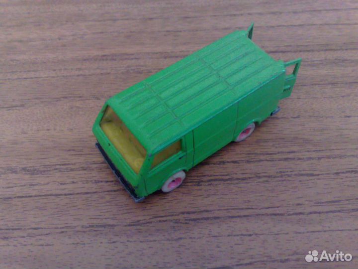 Автомобиль масштабная модель Фольксваген