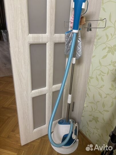 Отпариватель для одежды напольный