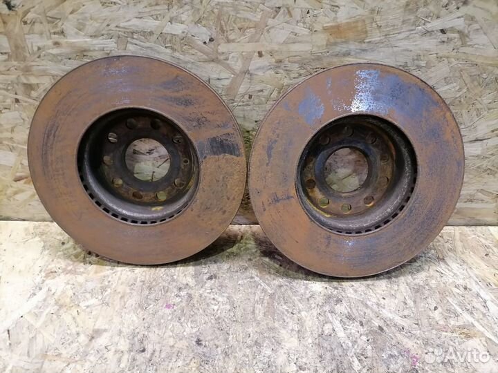 Диск тормозной передний Volkswagen Golf 6 1.2T