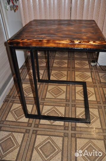 Прикроватный столик лофт