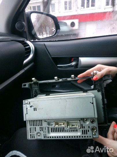 Автомагнитола оригинальная Тойота ленд крузер 100