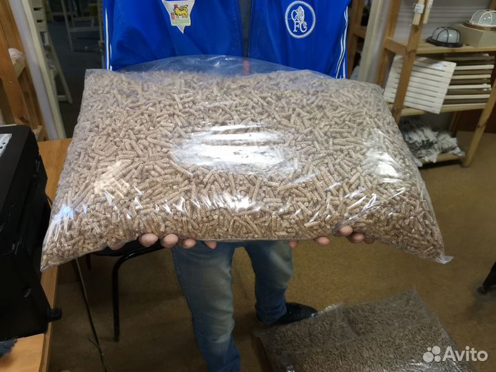 Наполнитель для кошачьего туалета древесный 15 кг