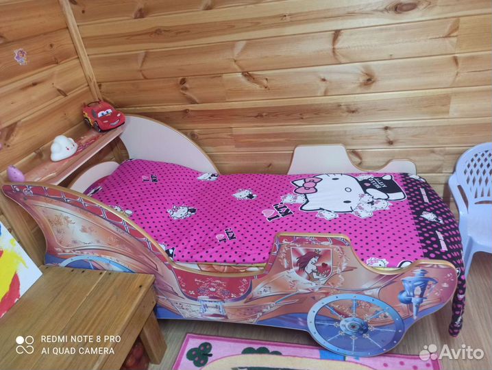 Детская кровать карета