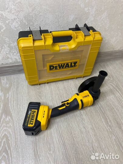 Аккумуляторная бесщеточная болгарка DeWalt