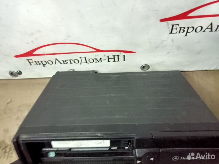 Проигрыватель CD - чейнджер Mercedes C W203,S W220