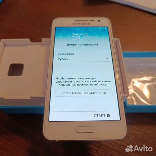 Samsung Galaxy A3 SM-A300F, 16 ГБ