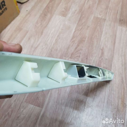 Молдинг багажника Ford Focus 2 седан