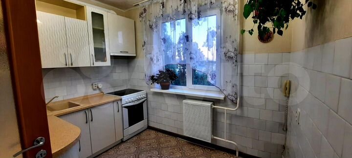 2-к. квартира, 57 м², 6/9 эт.