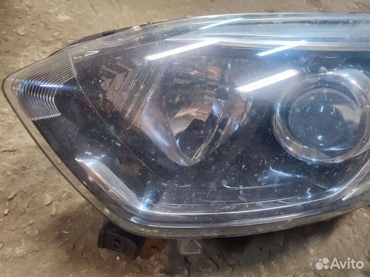Фара renault kaptur