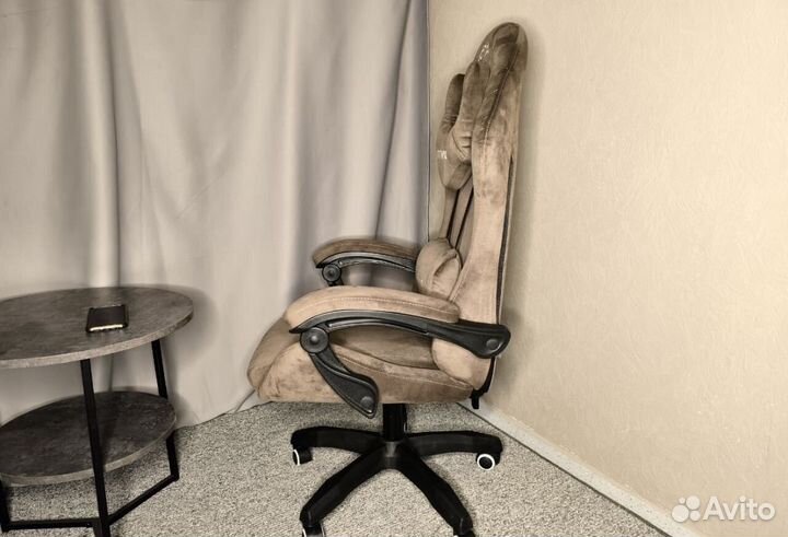 Компьютерное кресло игровое велюр