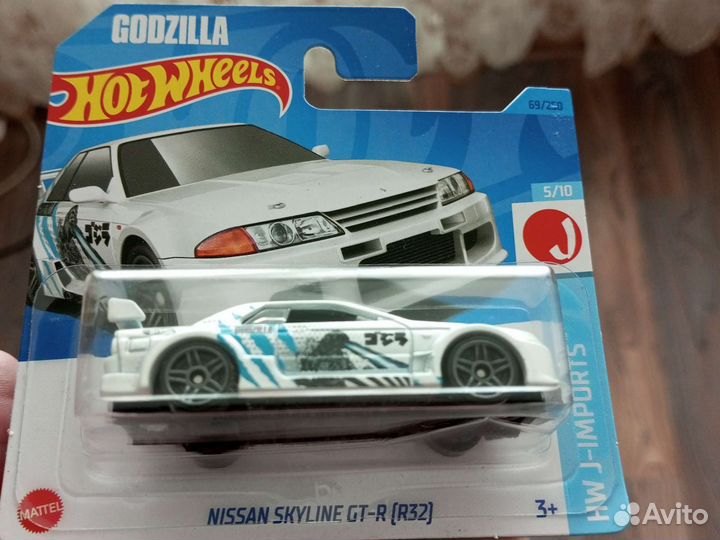 Skyline r32 Godzilla Nissan Silvia Hot wheels