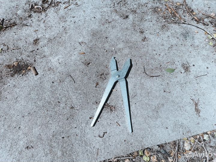 Клещи для снятия хомутов шруса