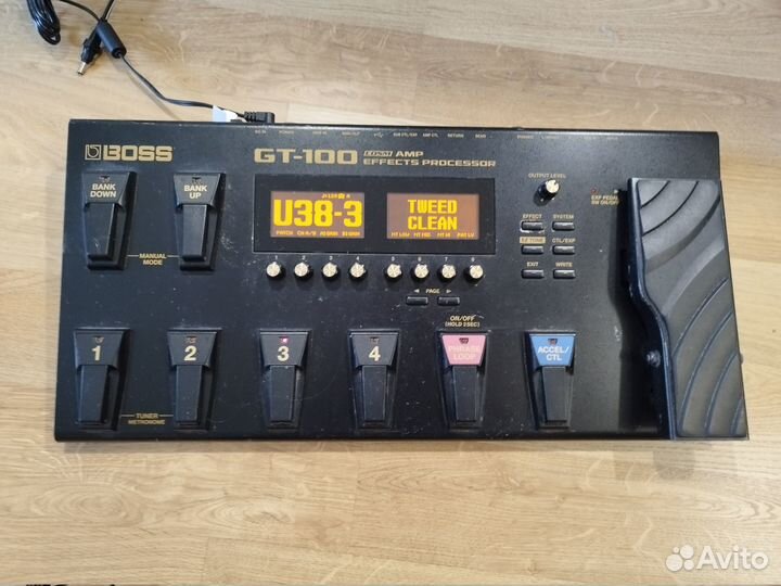 Гитарный процессор Boss GT100