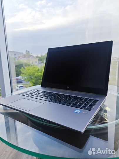 Ноутбук HP Zbook 15 G5 i7-8850 Quadro P2000