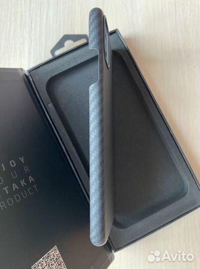 Чехол на iPhone 11