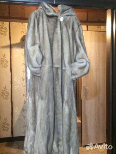 Шуба норковая с капюшоном 48-50