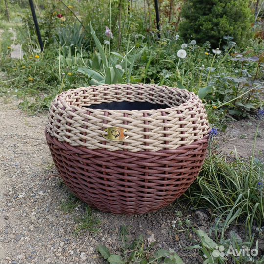 Кашпо для цветов