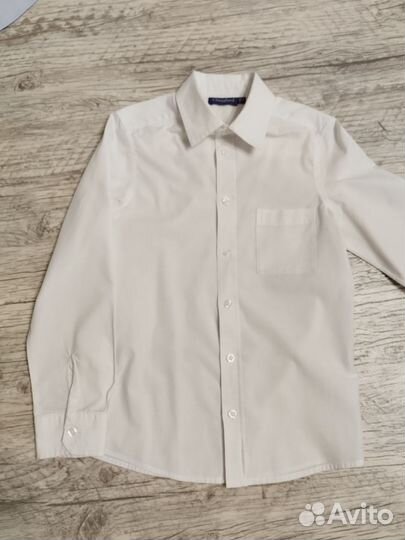 Рубашки + жилетка на мальчика 122