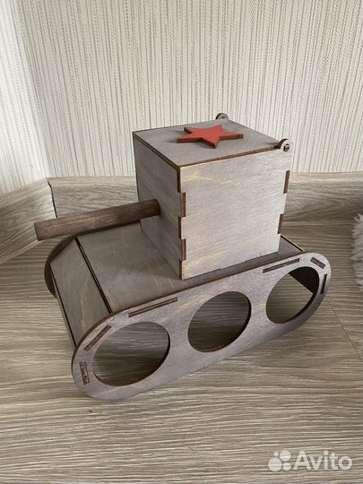 Танк подарочный