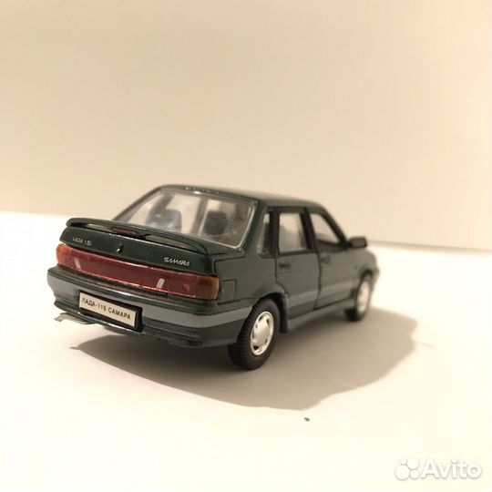 Модель LADA 2115 Ваз 2115 1:43 Autobahn