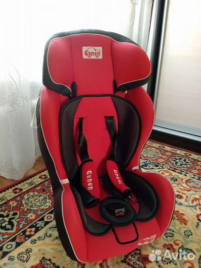 Детское автокресло