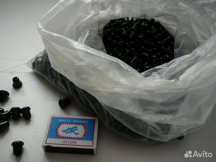 Швейная фурнитура (наконечники) пакетом