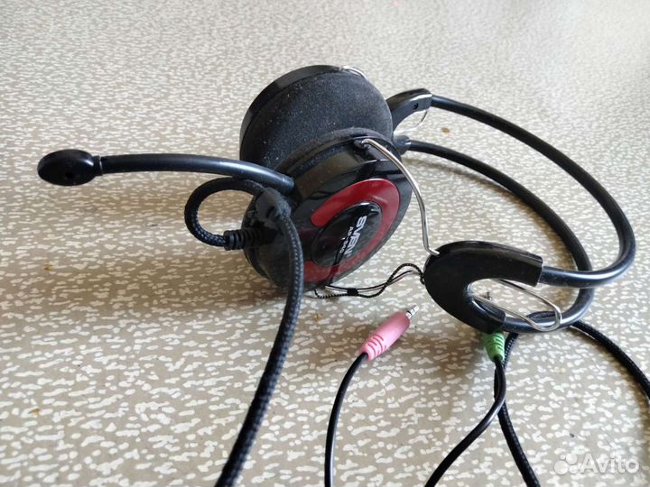 Наушники