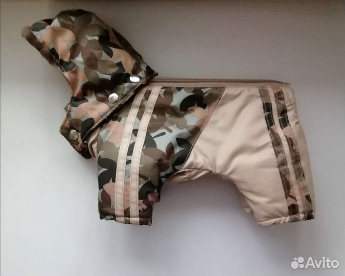 Комбинезон для маленькой собаки новый