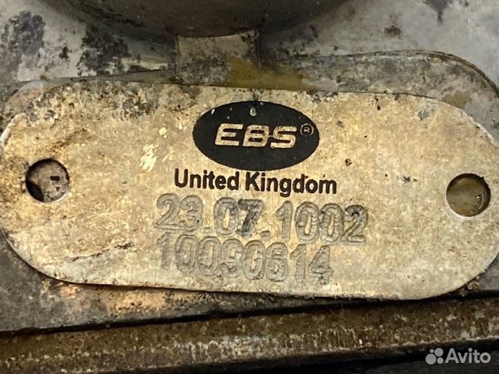 Клапан ускорительный Mercedes-Benz Actros