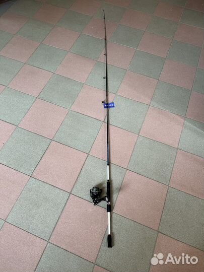 Спининг собранный,оснащенный новый