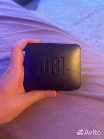 Колонка jbl go2