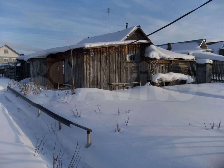 Дом 32 м² на участке 11 сот.