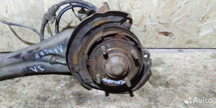 Рычаг продольный задний Mitsubishi Lancer седан