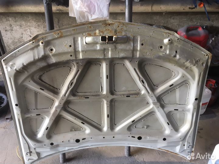 Капот almera classic