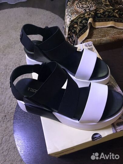 Босоножки женские 38 размер