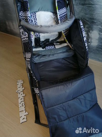 Коляска санки новые