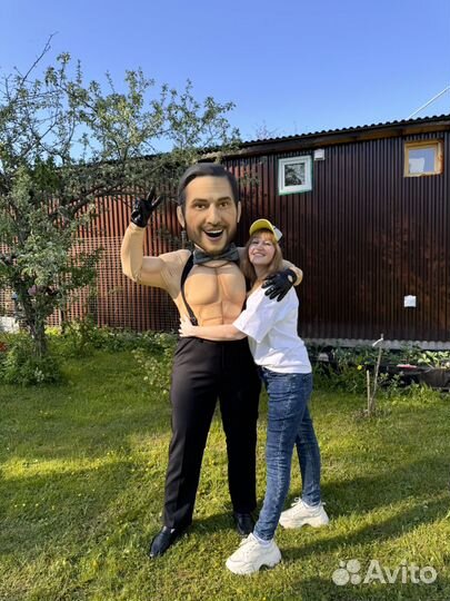 Шоу ростовых кукол, звезды и плюшевые игрушки