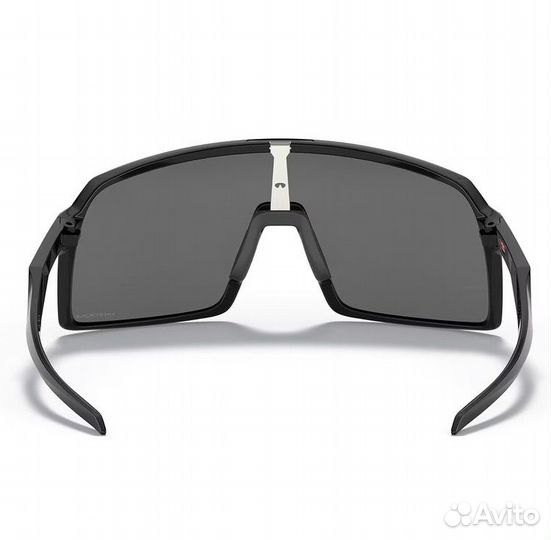 Солнцезащитные очки Oakley Sutro