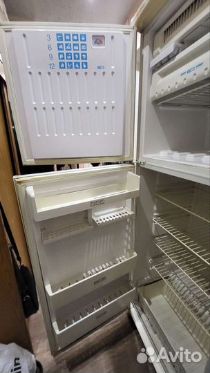 Холодильник бу стинол