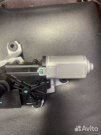 Моторчик заднего дворника chevrolet captiva C 140