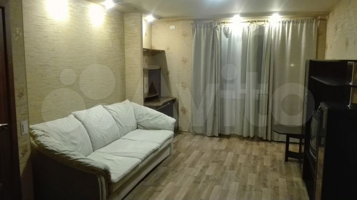 1-к. квартира, 38 м², 4/9 эт.