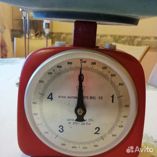 Весы кухонные с чашей