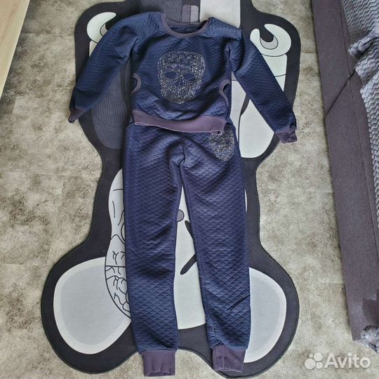 Спортивный костюм женский