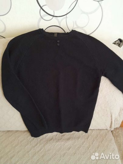 Пиджак, жилет, брюки (один раз одел), полувер