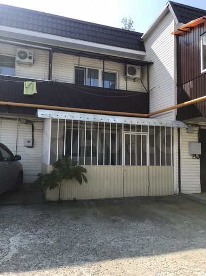 Дом 56 м² на участке 1,8 сот.