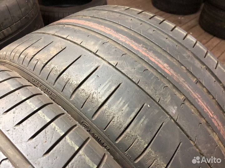 Pirelli P Zero PZ4 285/30 R21