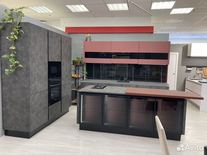 Кухня новая образец