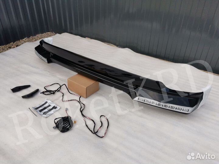 Обвес Land Cruiser 200 12-2015 год LED Передний