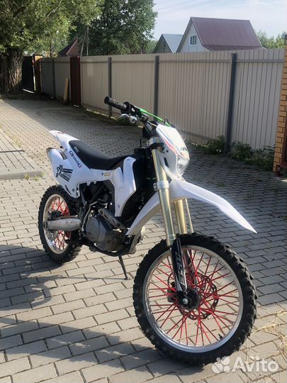 BSE J2